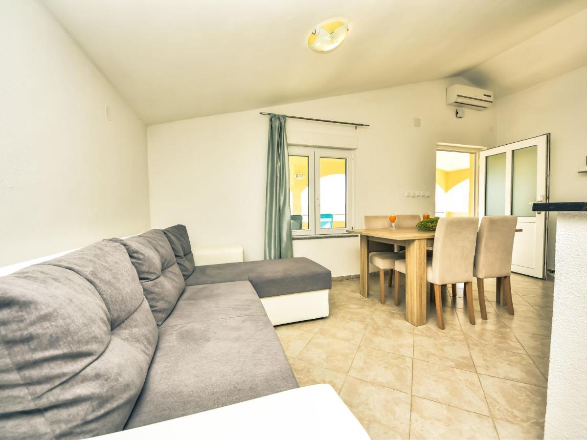 Holiday Home Marijana By Interhome Maslenica Dış mekan fotoğraf